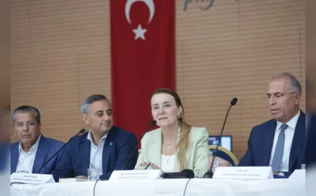 Konak Belediye Başkanı Nilüfer Çınarlı Mutlu: “Aydın Erten’in ilkelerini koruması gelecek kuşaklara bırakılacak mirastır”