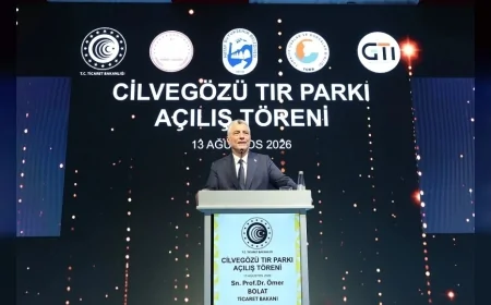 Ticaret Bakanı Ömer Bolat: “Türkiye-Suriye ticaret hacmini orta vadede 10 milyar dolara çıkarma hedefindeyiz”