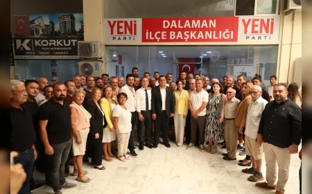 Dalaman Belediye Başkanı Sezer Durmuş: “Siyasi Mücadelemi Bundan Böyle Yeni Parti Çatısı Altında Sürdüreceğim”