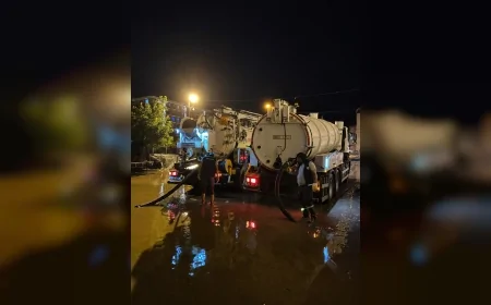 Giresun Belediyesi ekipleri selin yaralarını sarmak için gece boyunca sahada çalışmalarını sürdürdü