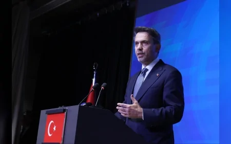Enerji ve Tabii Kaynaklar Bakanı Alparslan Bayraktar: “Aile ve Gençlik Fonu’na aktardığımız kaynak 21,9 milyar lirayı buldu”