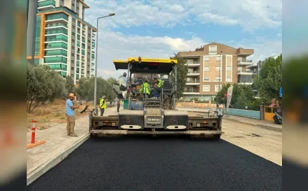 Aydın Büyükşehir Belediyesi, 17 ilçede yol ve ulaşım yatırımlarını eş zamanlı sürdürüyor