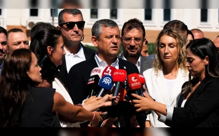 YENİ Parti Genel Başkanı Özgür Özel: “Hepimizin haysiyetini ve hukukunu milletimize emanet ediyorum”