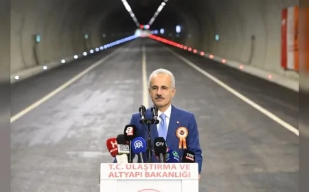 Ulaştırma ve Altyapı Bakanı Abdulkadir Uraloğlu: “Ayder’e ulaşımda seyahat süresini 20 dakika kısaltacağız”
