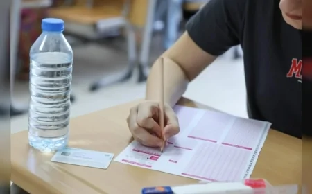 Bursa Büyükşehir Belediyesi, yaklaşık 2 bin 500 KPSS adayına ücretsiz deneme sınavıyla prova yaptırdı