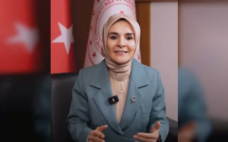Aile ve Sosyal Hizmetler Bakanı Mahinur Özdemir Göktaş: “Çocuklarımızı her türlü riskten korumayı millî bir sorumluluk olarak görüyoruz”