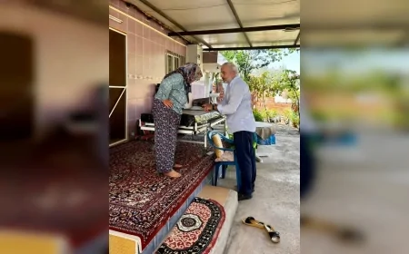 Manisalı iş insanı Anıl Sözüer ihtiyaç sahiplerine ulaştırdığı 306’ncı tekerlekli sandalye ile yardım hareketini sürdürüyor