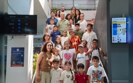 Seferihisar Çocuk Meclisi’nin ikinci oturumunda çocuklar kent yönetimi için önerilerini doğrudan sundu