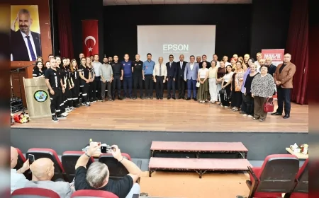 Menemen Belediye Başkanı Aydın Pehlivan: “Korkuyu değil bilinci, paniği değil hazırlığı büyütmek istiyoruz