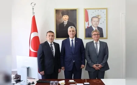Ticaret Bakanı Ömer Bolat: “Bozüyük’ün ticari hayatını, üretim gücünü ve ekonomik potansiyelini değerlendirdik”