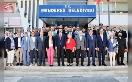 AK Parti Genel Sekreteri Eyüp Kadir İnan: “Yük Olma Değil Yük Alma Dönemi”