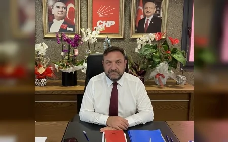 CHP İzmir İl Başkanı Utku Gümrükçü: “Menderes’teki seçim hukuken sakatlanmıştır, iptali için idare mahkemesine başvuruyoruz”