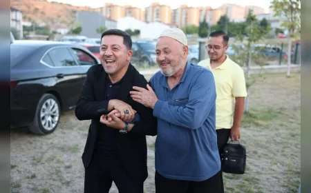 Nevşehir Belediye Başkanı Rasim Arı, Mehmet Akif Ersoy Mahallesi’nde vatandaşlarla buluştu