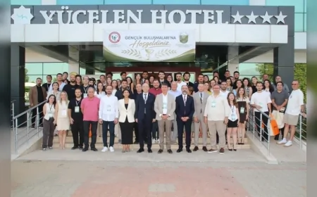 32. Bölge Muğla Eczacı Odası ve Gençlik Komisyonu, genç eczacılarla mesleğin geleceğini çalıştayda ele aldı