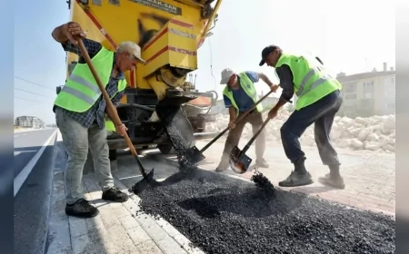 Bursa Büyükşehir Belediyesi, Atlıçayır Bulvarı’na 800 metrelik bisiklet yolu kazandırdı