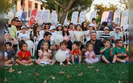 Bursa’nın Fethinin 700. Yılı coşkusu Karacabey’de düzenlenen ilçe şenliğiyle yaşatıldı