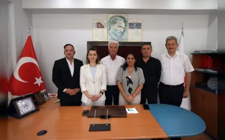 Muğla Büyükşehir Belediyesi Milas’ta muhtarlarla mahallelerin sorunlarını ve çözümlerini görüştü