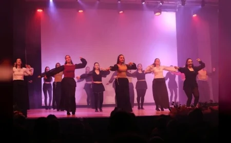 Karşıyaka Belediyesi gençleri ücretsiz halk dansları kursunda kültürel mirasla buluşturacak