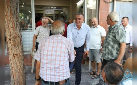 Şehzadeler Belediye Başkanı Hakan Şimşek Nişancıpaşa’da esnafı ziyaret ederek talep ve önerileri dinledi