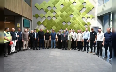 Giresun Belediye Başkanı Fuat Köse ve ilçe başkanları İstanbul’da atık yakma tesisini inceledi