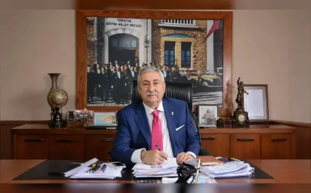 TESK Genel Başkanı Bendevi Palandöken: “SGK ve vergi borcu olan esnafın krediye erişiminin önü açıldı”