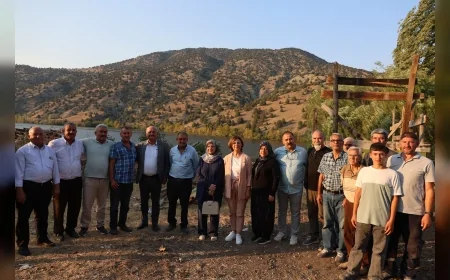 Eskişehir Büyükşehir Belediye Başkanı Ayşe Ünlüce’den şehit Zeynel Gülgen’in ailesine anlamlı ziyaret