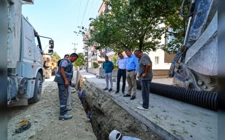 Burdur Belediye Başkanı Ali Orkun Ercengiz: “Milli Egemenlik Caddesi’nde yağmur suyu sorununu kalıcı şekilde çözeceğiz”
