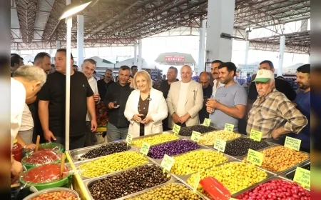 Menderes Belediye Başkan V. Asuman Şen: “Menderes’e kadın eli değecek, bütün sorunları adım adım çözeceğiz”