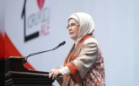 Emine Erdoğan: “Vefat Yıl Dönümünde Şule Ablayı Rahmet ve Özlemle Yad Ediyorum”