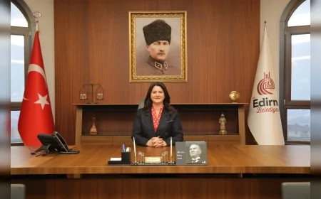 Edirne Belediye Başkanı Filiz Gencan: “30 Ağustos, bağımsızlığımızdan asla vazgeçmeyeceğimizin simgesidir”