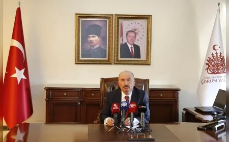 Çorum Valisi Ali Çalgan: “30 Ağustos, Türk milletinin bağımsızlığından ve hürriyetinden vazgeçmeyeceğini dünyaya göstermiştir”