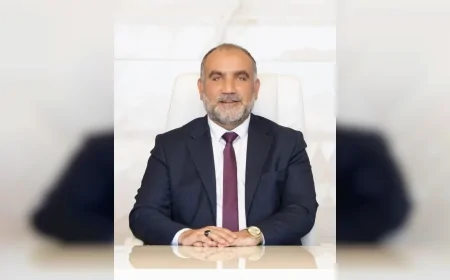 Canik Belediye Başkanı İbrahim Sandıkçı: “30 Ağustos Zaferi milletimizin istiklal ve istikbal uğrunda yazdığı destanın nişanesidir”