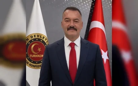 TURKKON’da yeni dönem başladı: Evrensel Fatih Emre Genel Başkanlığına seçildi