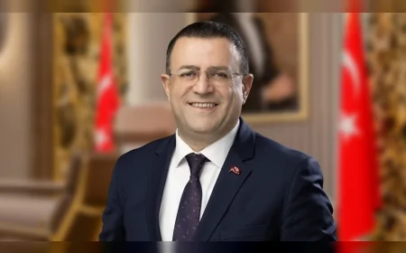 Derince Belediye Başkanı Av. Sertif Gökçe: “30 Ağustos, bağımsızlığımızın en güçlü simgesidir”