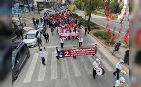Kahramankazan’da Kavurma ve Gastronomi Festivali Zafer Bayramı Coşkusuyla Binlerce Vatandaşı Buluşturdu