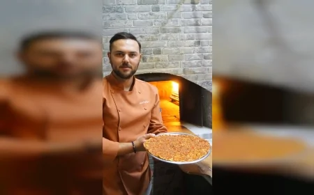 Harlı Fırın’ın üçüncü kuşak temsilcisi Anıl İdikut: “Kalite kontrol mutfakta değil, malzemeyi seçtiğimiz anda başlıyor”