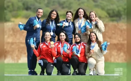 İzmir Büyükşehir Belediyesi Spor Kulübü’nün milli okçusu Dünya Yenihayat, Akdeniz Oyunları’ndan iki madalyayla döndü