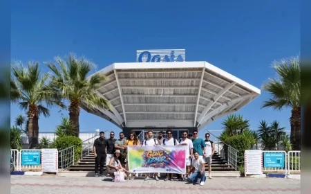 İzmir Büyükşehir Belediyesi’nden gençlere yaz tatilinde aquapark keyfi: 11 ilçeden 450 genç buluştu