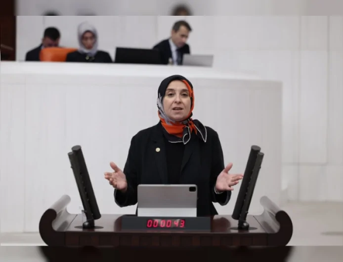 DEVA Partisi Genel Başkan Yardımcısı Elif Esen: “Uyuşturucuyla mücadele, yalnızca torbacıyı yakalamak değildir”