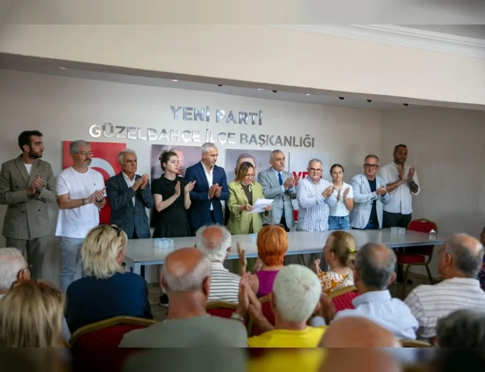 CHP Güzelbahçe Belediye Başkan Vekili Ayşe Akın: “Yeni Parti’de Yürüyüşümüze Aynı Kararlılıkla Devam Edeceğiz”