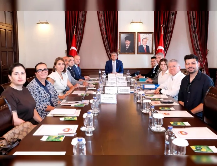 Adana Valisi Mustafa Yavuz: “İlimizin sahip olduğu eşsiz gastronomi mirasını ve zengin mutfak kültürünü ulusal ve uluslararası alanda en güçlü şekilde tanıtacağımız festivalimiz için çalışmalarımızı sürdürüyoruz”