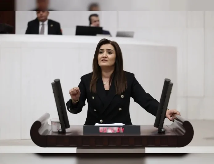 CHP Grup Başkanvekili Av. Sevda Erdan Kılıç: “Bu insanları bu noktaya bu iktidar getirdi, yoksulluğu yönetmeye devam ediyor”