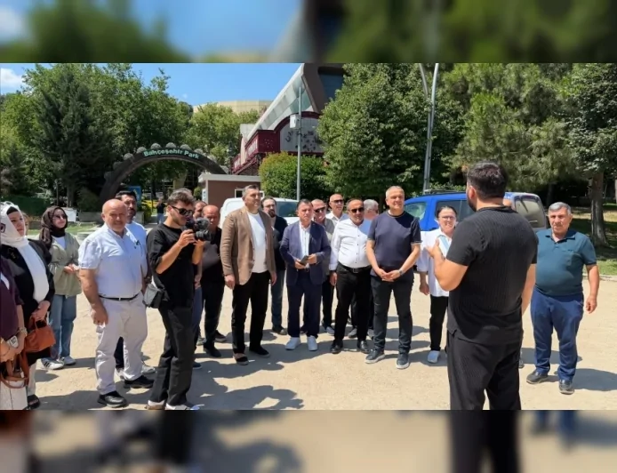 AK Parti İstanbul’un “AK Belediyeciliği Yerinde Gör” programının ilk durağı Başakşehir oldu