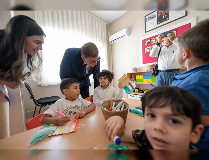 İzmir Büyükşehir Belediye Başkanı Dr. Cemil Tugay döneminde Yuvamız İzmir ücretine üçüncü indirim