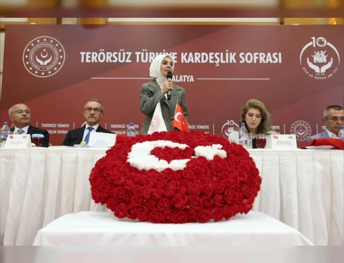 Aile ve Sosyal Hizmetler Bakanı Mahinur Özdemir Göktaş: “Terörsüz Türkiye güçlü Türkiye’nin teminatı olması için var”
