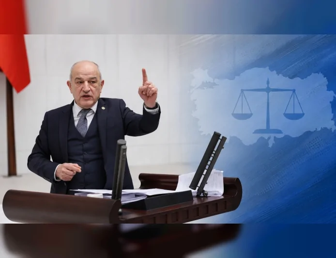 SON DAKİKA: CHP Kütahya Milletvekili Ali Fazıl Kasap Yeni Yol Grubu’na katıldı, Meclis’te grup statüsü korundu