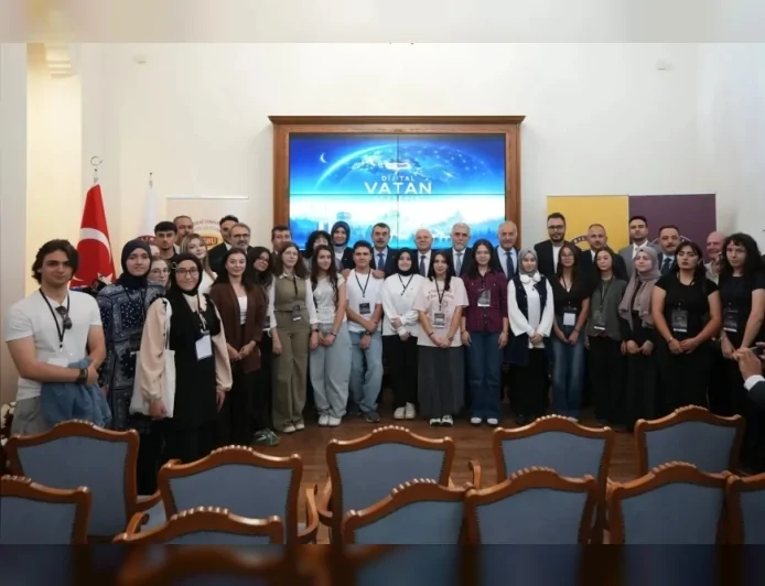 Milli Eğitim Bakanı Yusuf Tekin: “Dijital vatan, mavi vatan ve gök vatan kavramlarını müfredata yerleştirdik”