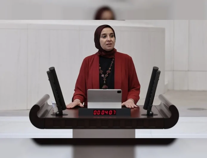 DEVA Partisi Genel Başkan Yardımcısı Elif Esen: “Narin’in ardından kaç çocuğun katili hâlâ bulunamadı?”