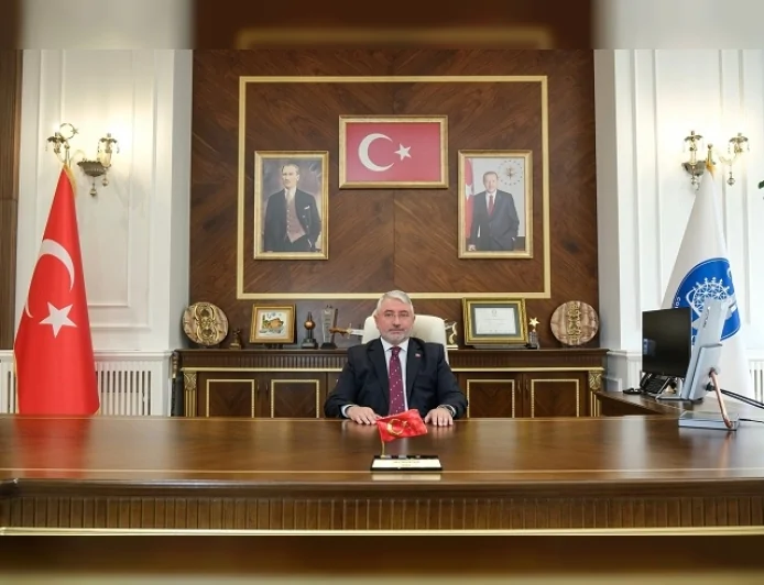 Çorum Belediye Başkanı Dr. Halil İbrahim Aşgın: “Mevlid Kandili gönüllerimizi muhabbet, merhamet ve kardeşlikle yeniden imar etme vesilesidir”