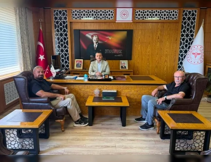 Hitit Gazeteciler ve Yayıncılar Derneği’nden Prof. Dr. Sinan Zehir’e sağlık yatırımları ziyareti